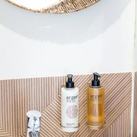 4 Pers - La Caravane Du Touareg - Mandara Beach, Antibes - Juan-les-Pins